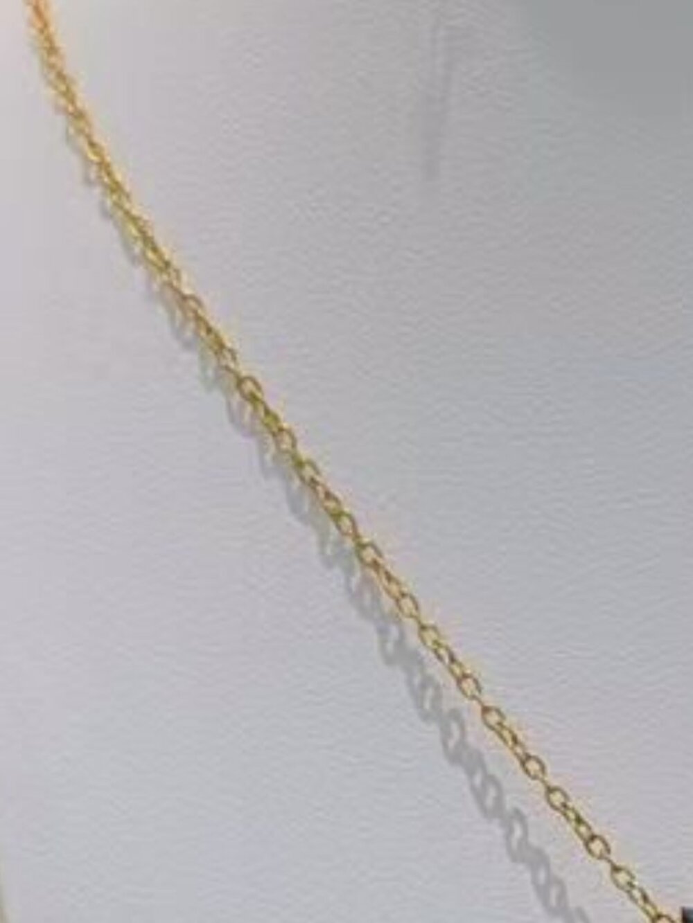 Black Letter H Pendant Necklace Gold Chain Minimalist Initial Charm Jewelry - Picture 3 of 3